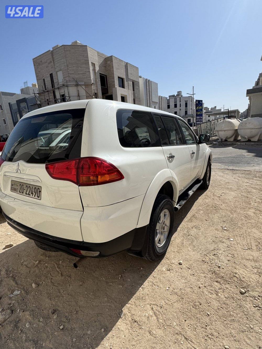 للبيع باجيرو سبورت 2012 مرفق الفحص2