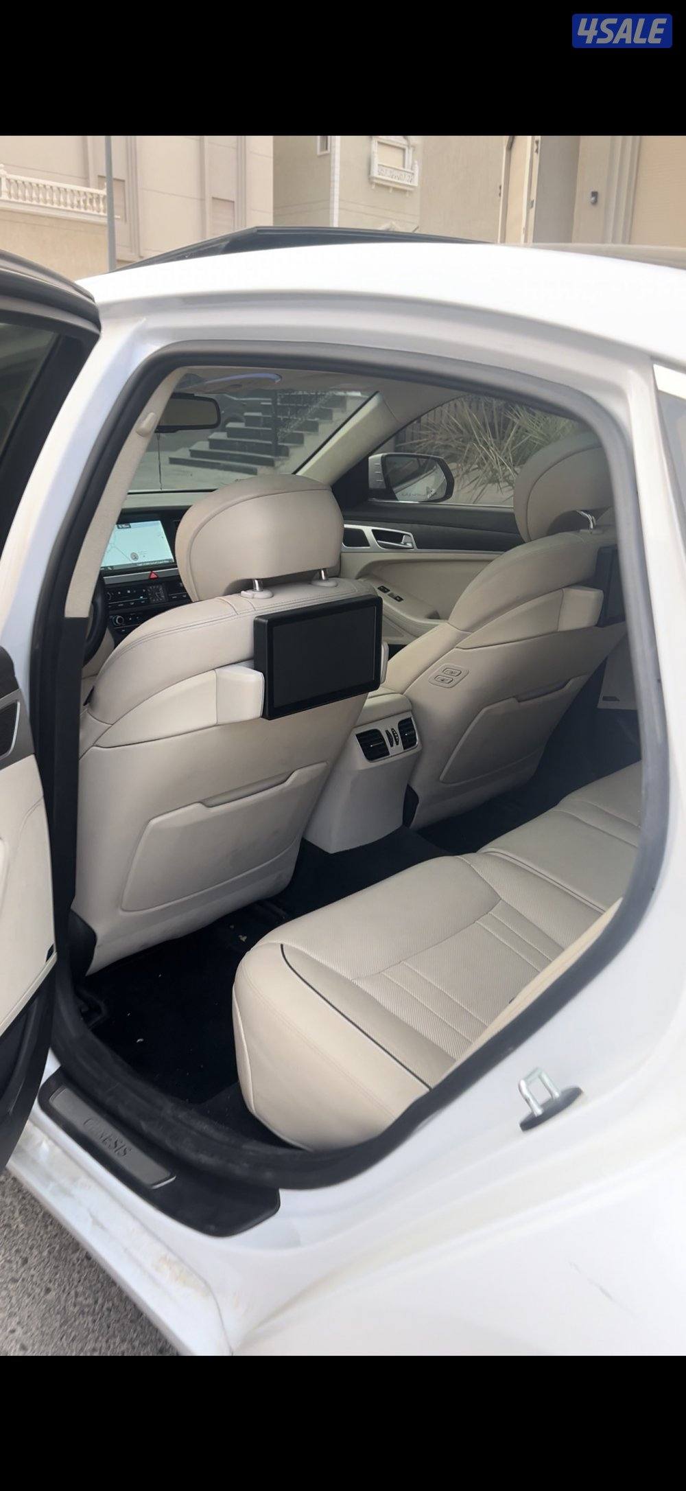 للبيع جينسس G80 بحالة نادرة 🔴5