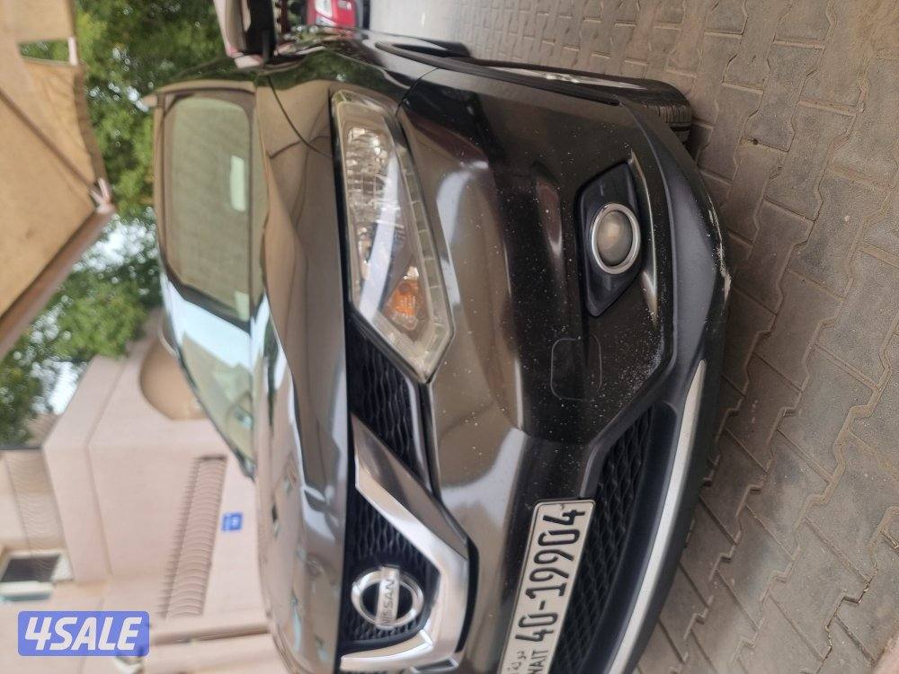 للبيع  نيسان اكس تريل موديل ٢٠١٥ شرط الفحص جير مكينه و شاصي0