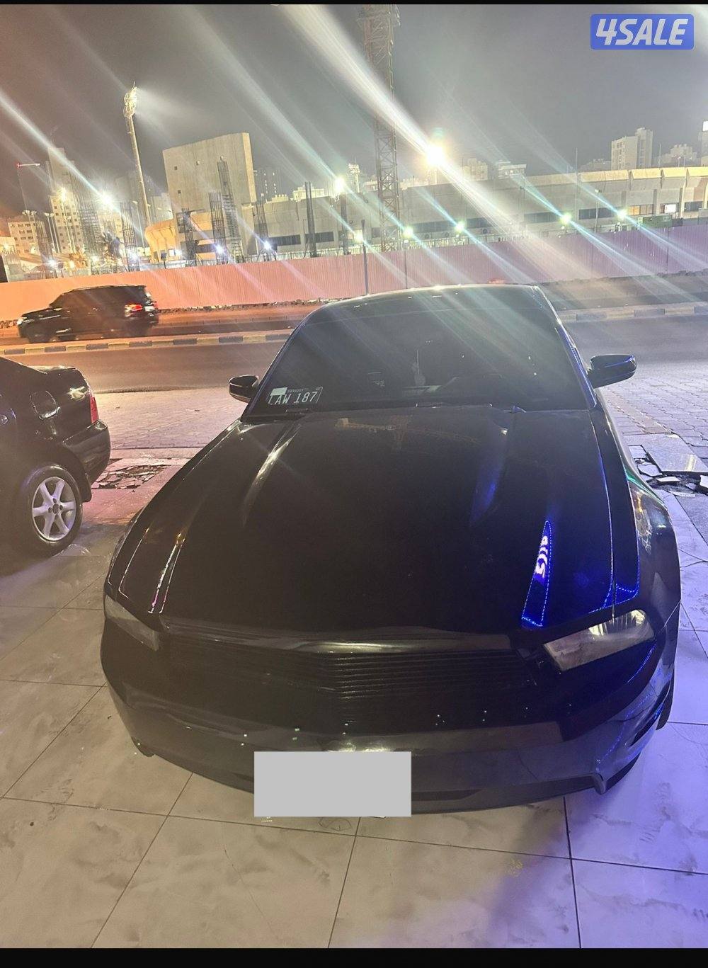 موستانج 20123