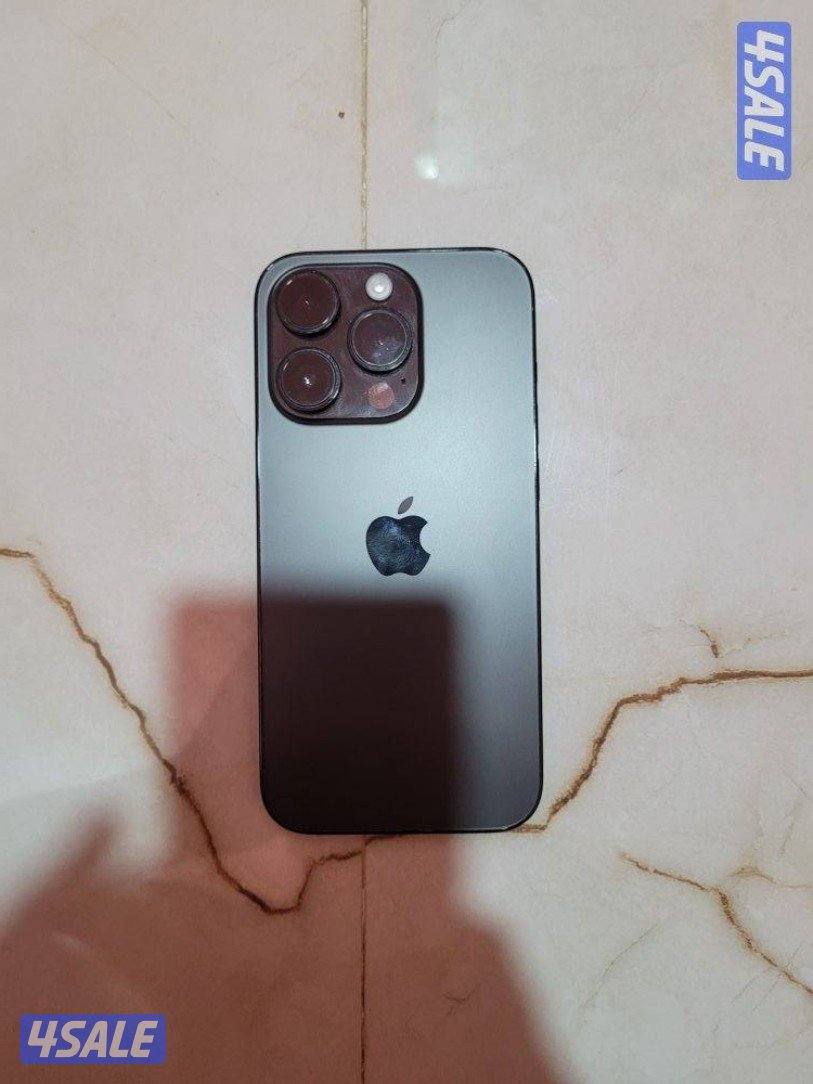 ابل ايفون ١٤ برو ٥١٢ جيجا بطارية ٨٨ مع شاحن بدور كرتون توصيل مجاني1
