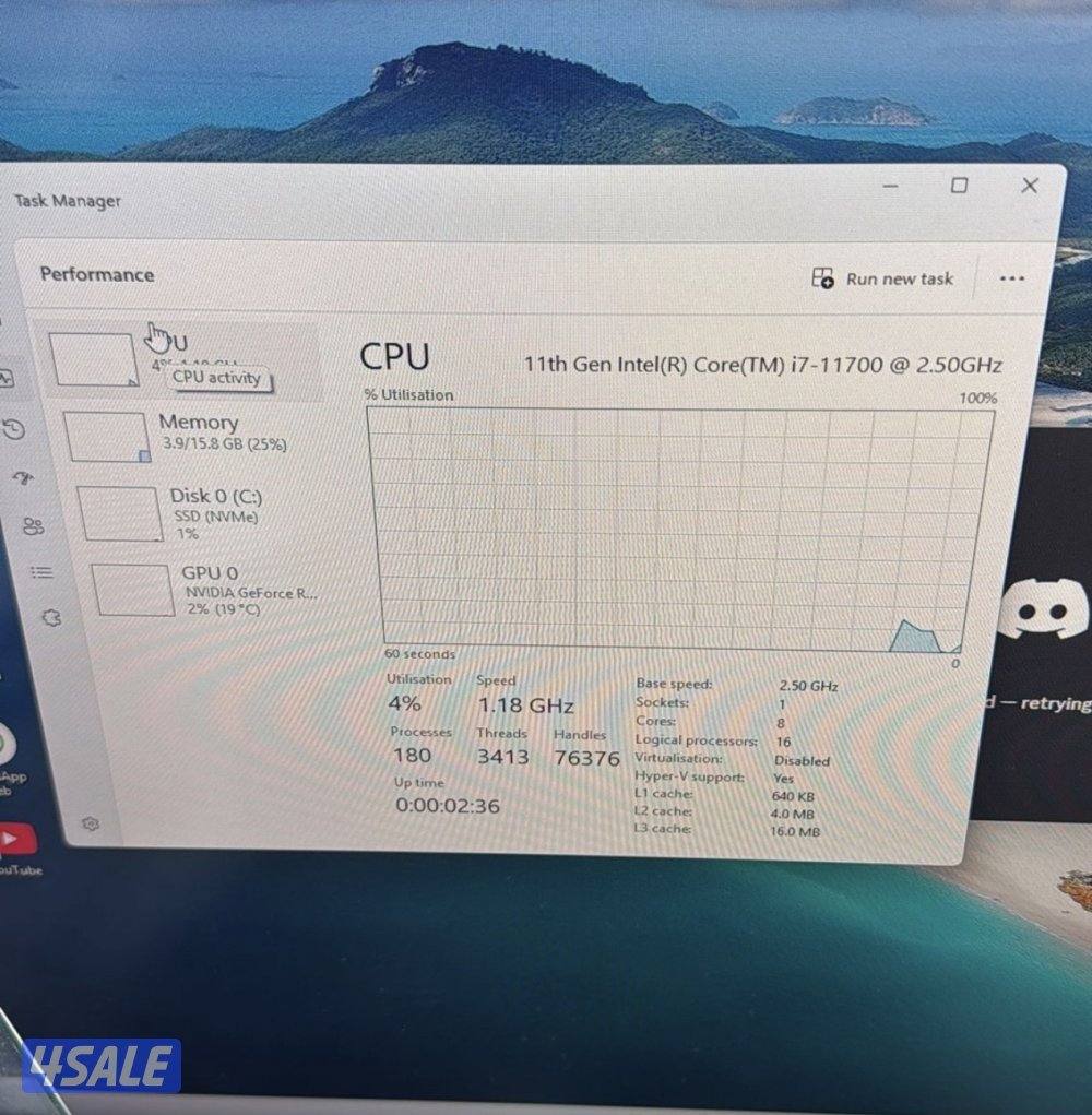 كمبيوتر للالعاب مع شاشة4