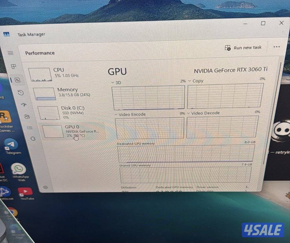 كمبيوتر للالعاب مع شاشة7