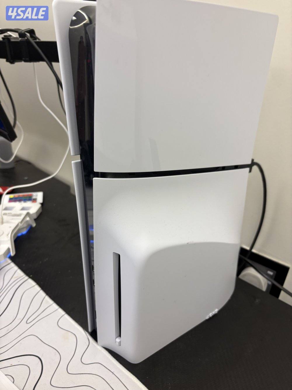 سوني فايف مستعملة اسلم مع كرتون واير يده1