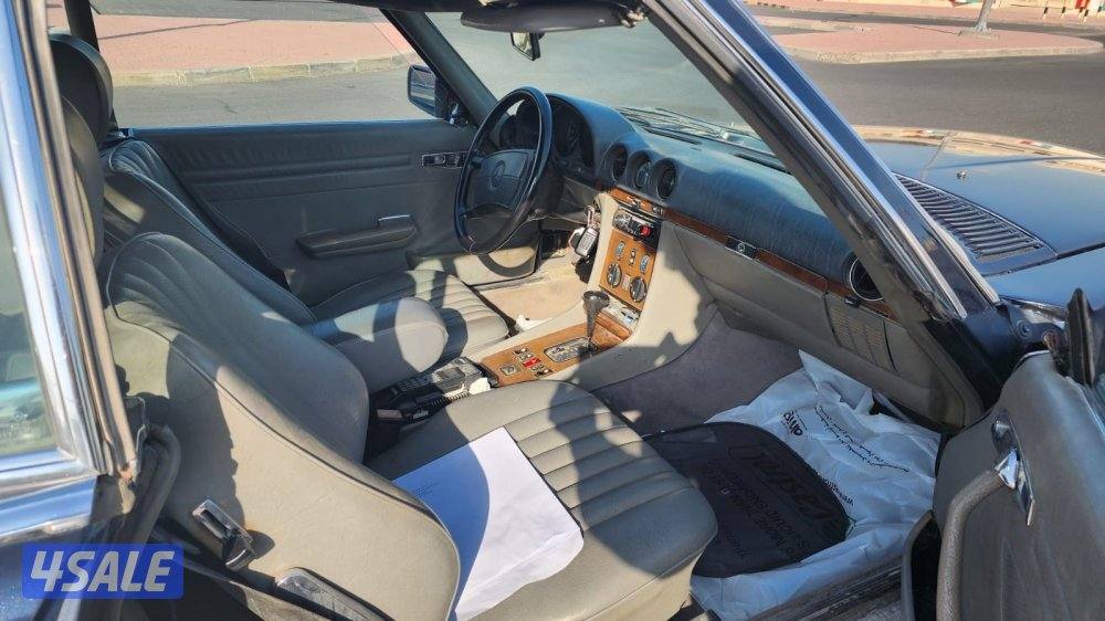 مرسيدس SL 300 كلاسيك ( نادره ) موديل 19895