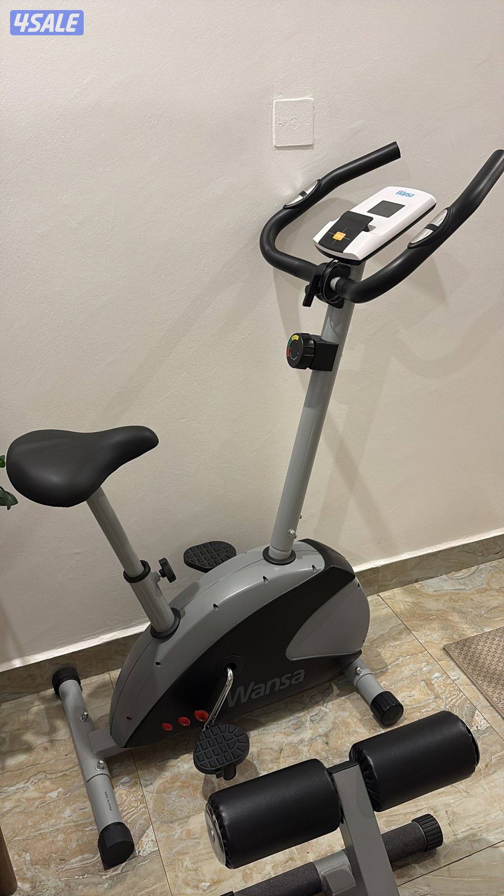 قاري وجهاز تمرين الظهر1