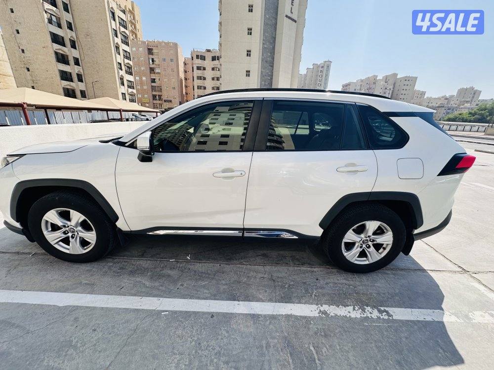 تويوتا راف فور ٢٠١٩ صبغ الوكاله بحاله جيده جدا3