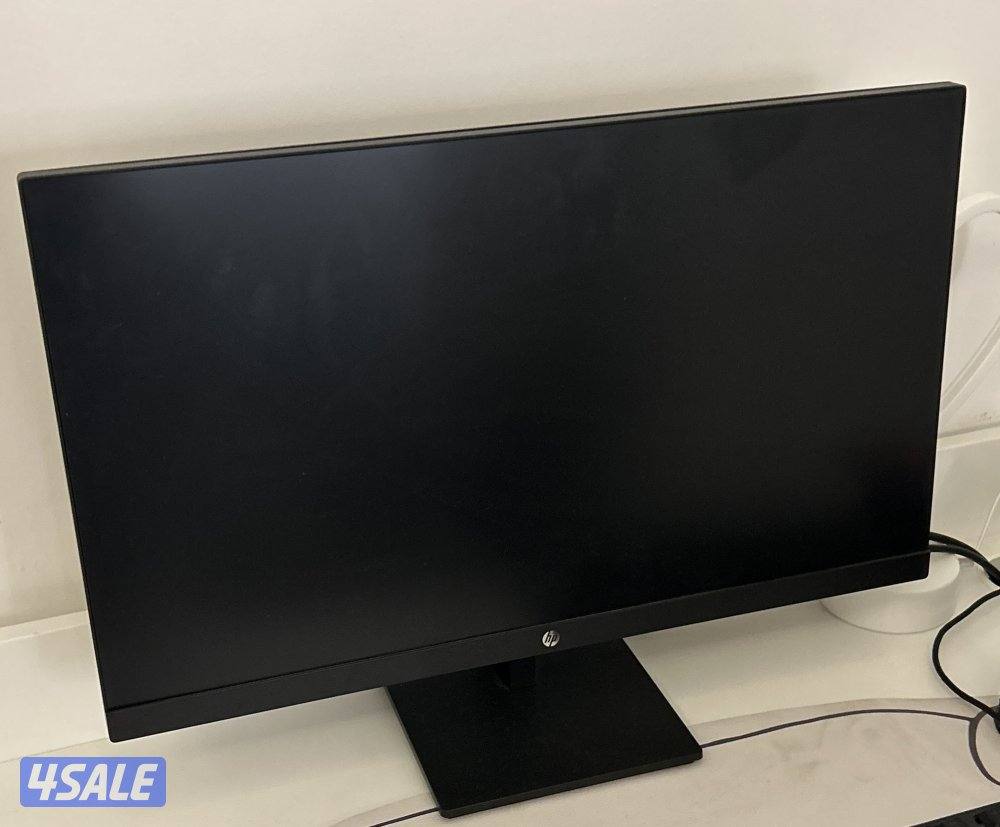 HP Monitor + Keyboard for Sale للبيع شاشة HP مع كيبورد0