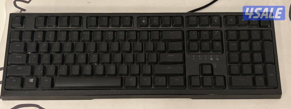 HP Monitor + Keyboard for Sale للبيع شاشة HP مع كيبورد3