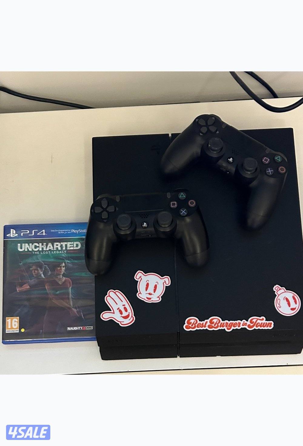 PS4 Console Bundle for Sale للبيع جهاز PS4 مع ملحقاته0