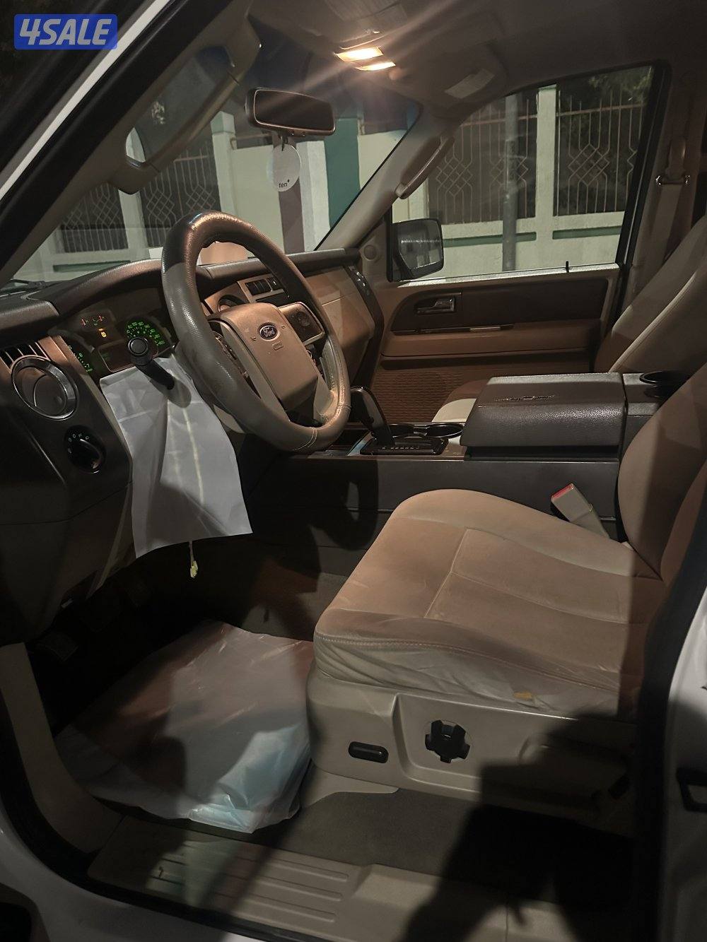 للبيع اكسبدشن ٢٠١١ ابيض شرط الفحص مكينة جير شاصي3