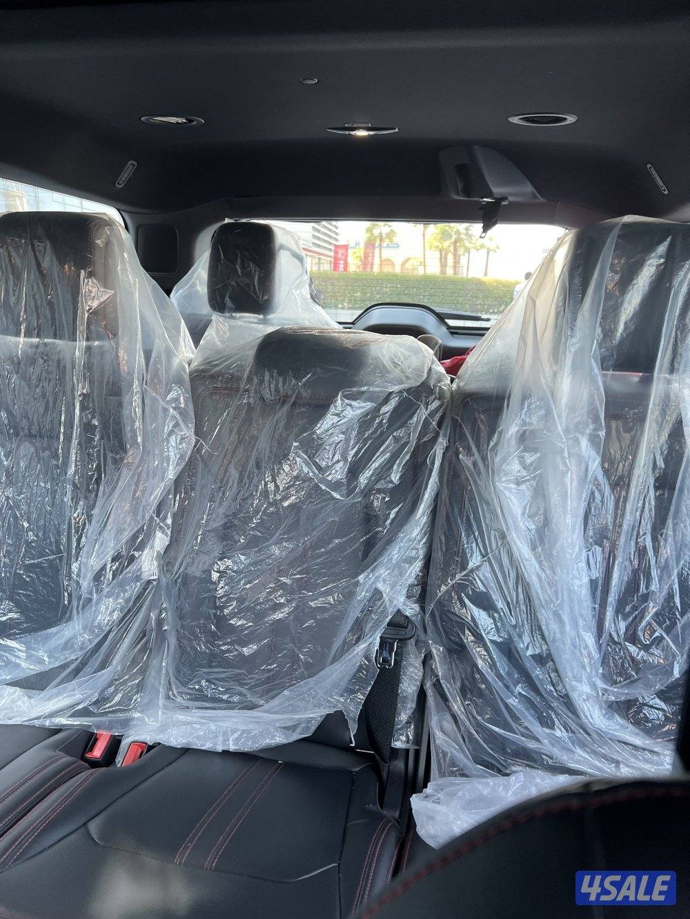 حاله نادره استعمال خفيف جدا مع إضافات ٢٠٠٠ دينار تحت الكفاله12