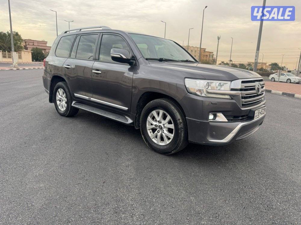 الاتصال للجادين فقط2