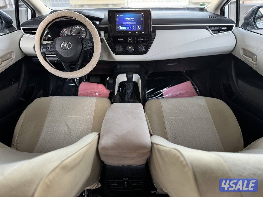 Corolla 2.0 XLI / 2025 / 10 km10