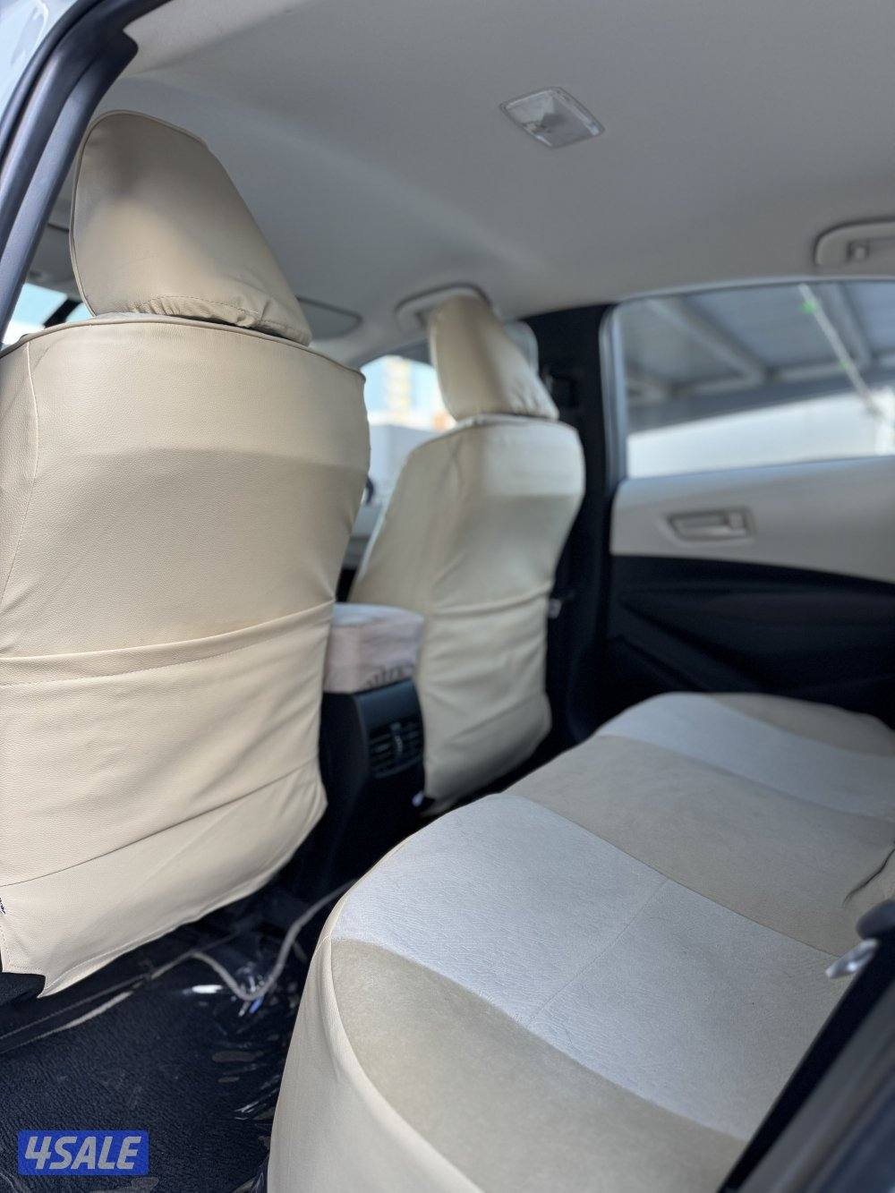 Corolla 2.0 XLI / 2025 / 10 km13