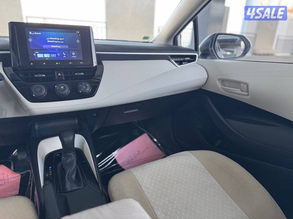 Corolla 2.0 XLI / 2025 / 10 km15