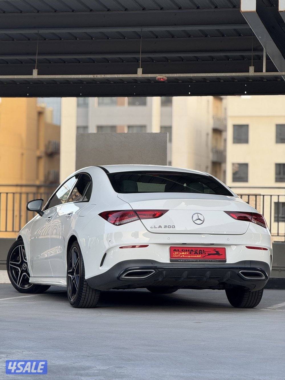 CLA200 / 2020 / 133 km داخل احمر1