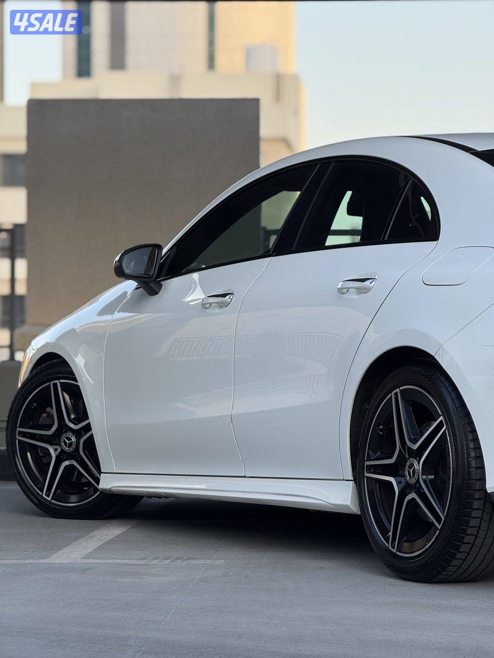 CLA200 / 2020 / 133 km داخل احمر2