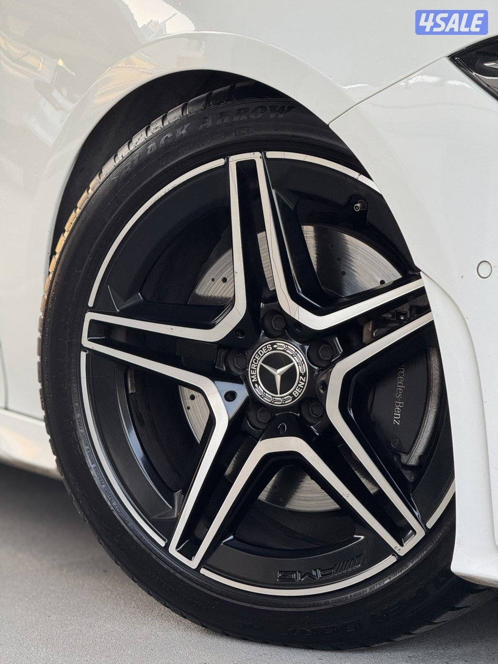 CLA200 / 2020 / 133 km داخل احمر3