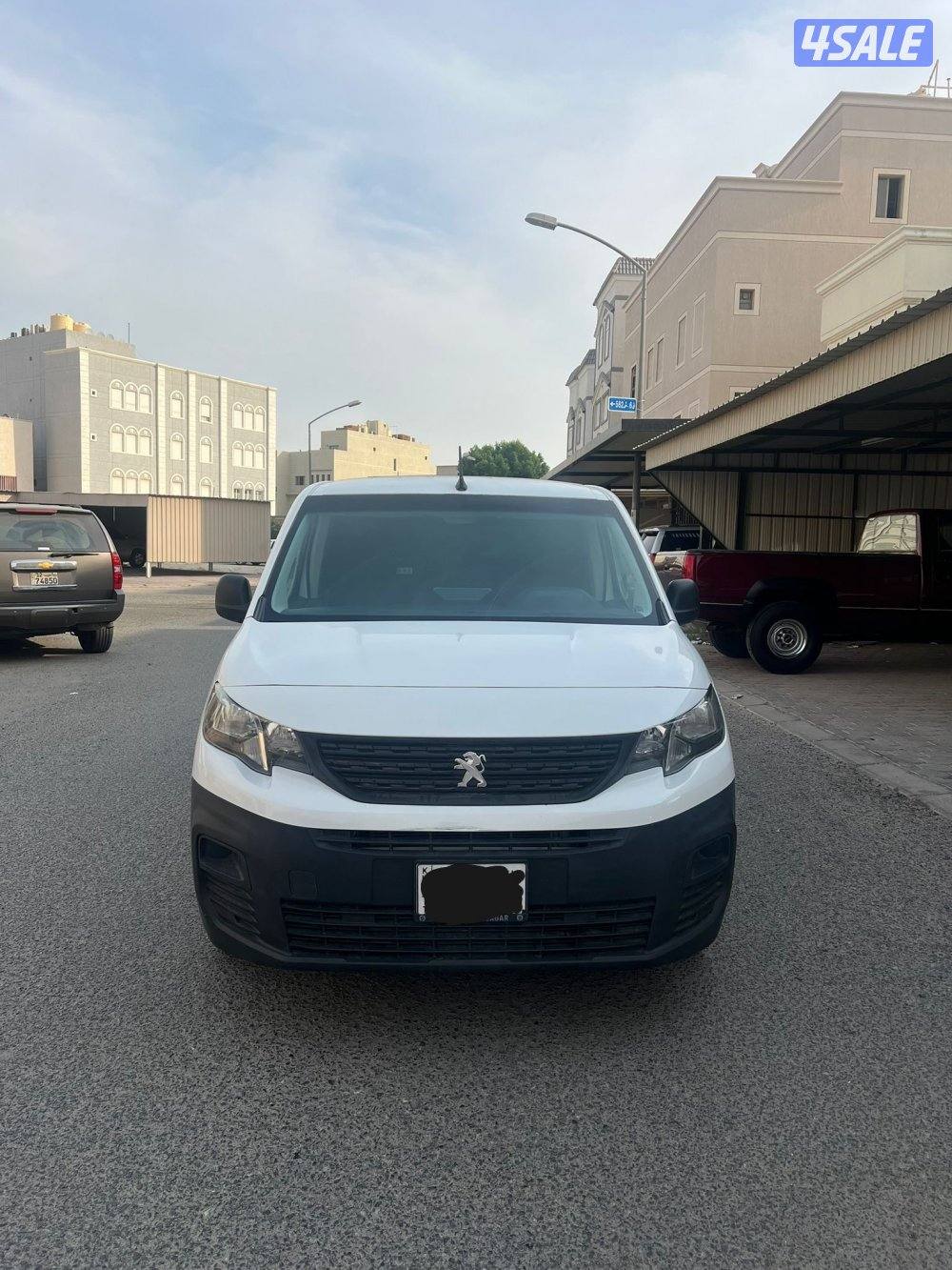 بيجو 2023 فان نقل3