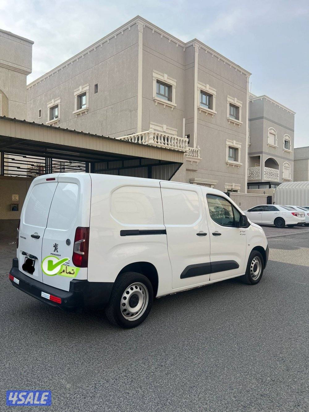 بيجو 2023 فان نقل5