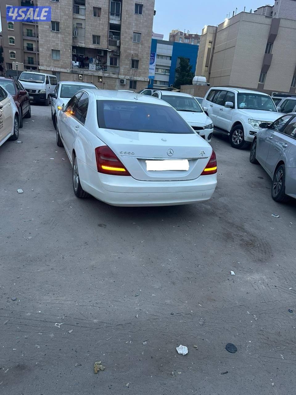 للبيع سيارتين مرسيدس حوت S 550 - S 3502