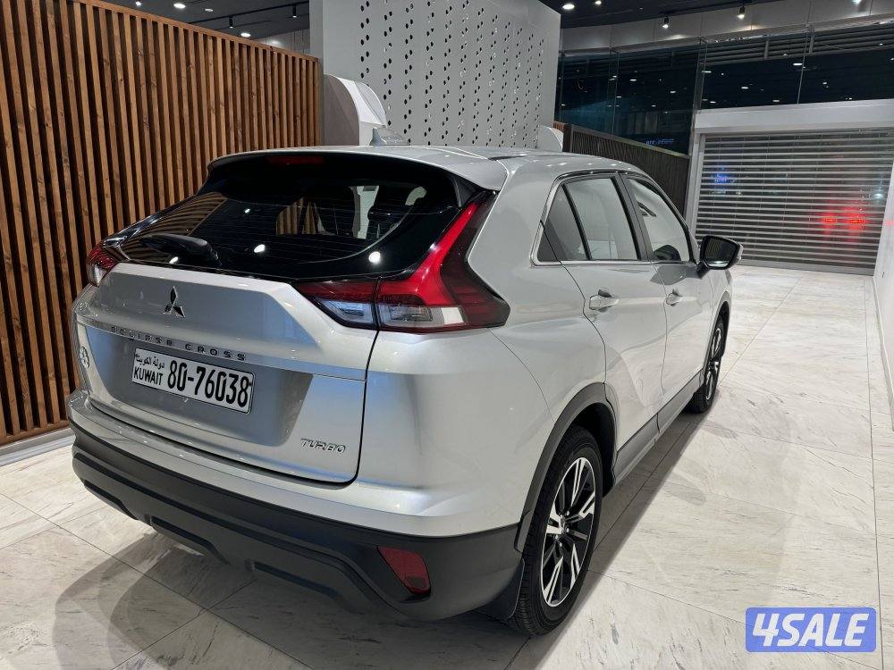 Mitsubishi eclipse cross2