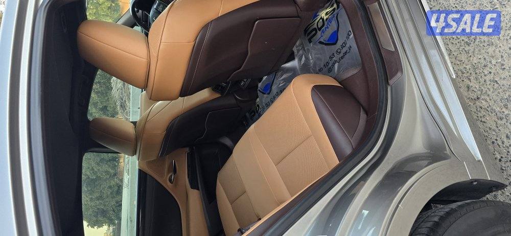 بيعه سريعه لكزس ES250 ماشي 90 وارد الوكاله7