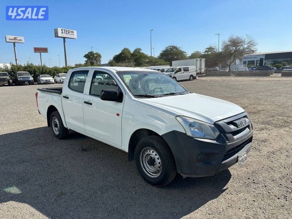 للبيع وانيت ايسوزو ديزل طراز 20174