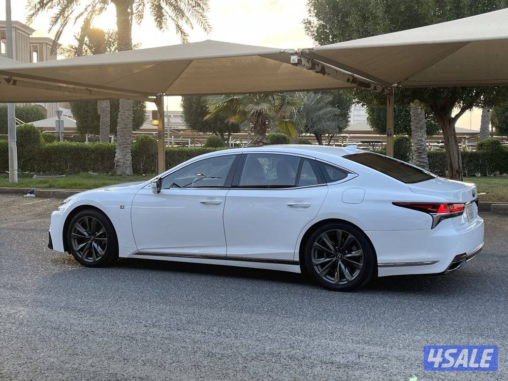 لكزس LS 50013