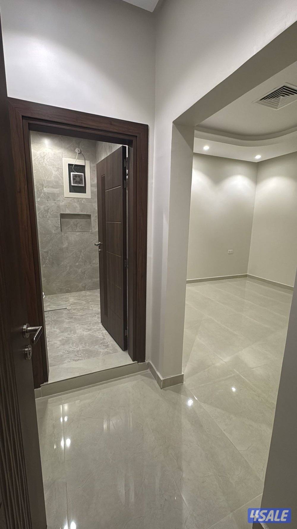 شقه بخيطان الجديده من المالك .3