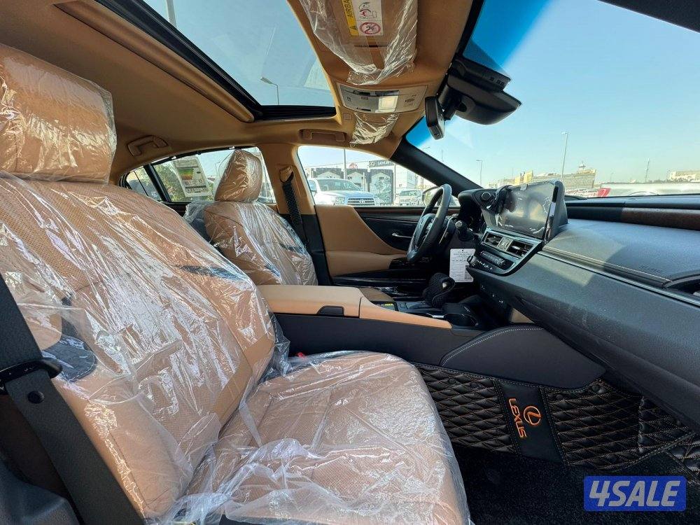 لكزس ES350 موديل 2023 ماشى 5000 k.m  وارد الساير5