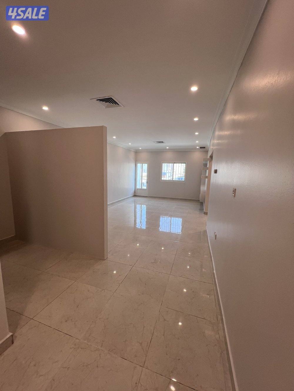 للإيجار شقه في الاندلس0