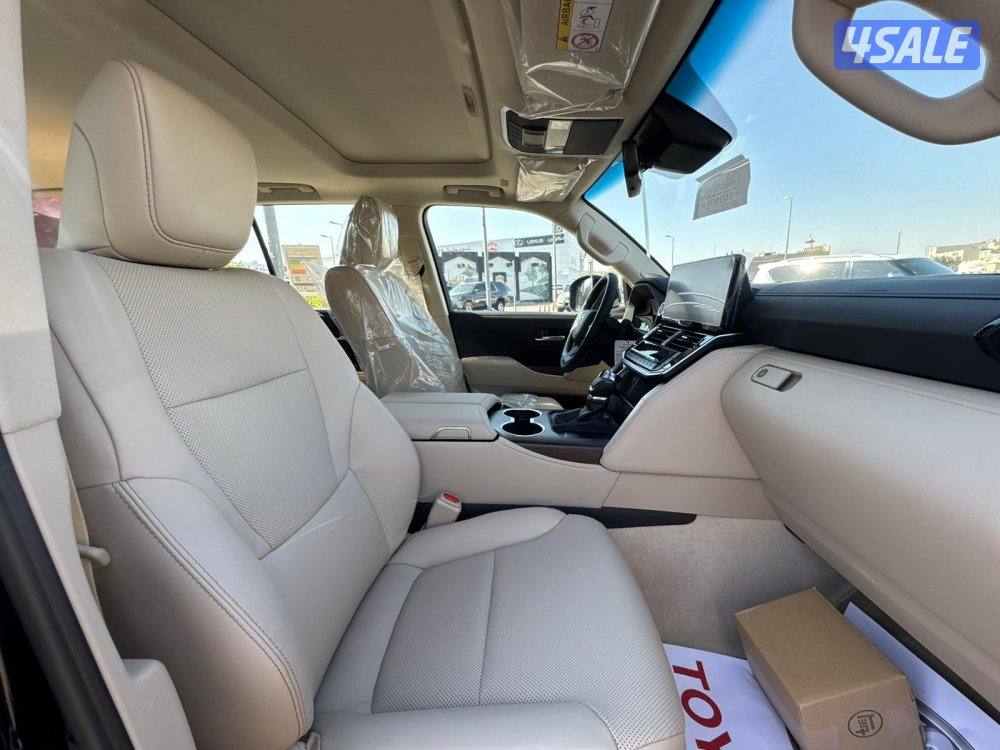 تويوتا لاند كروزر GX.R AEROs twinturbo .V6 موديل 2026 اصفار5