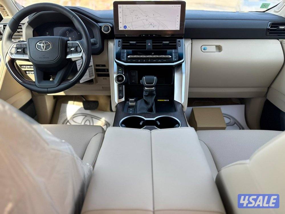 تويوتا لاند كروزر GX.R AEROs twinturbo .V6 موديل 2026 اصفار6