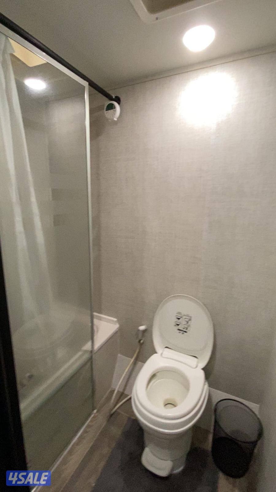 للبيع كرفان امريكي2