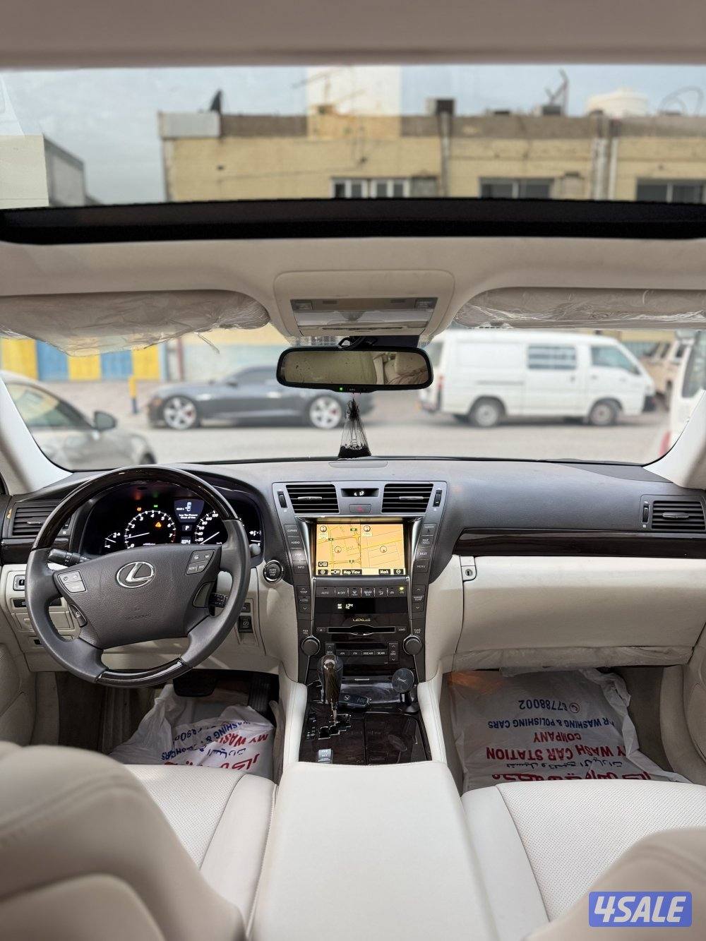 لكزس LS460L (عداد 144 الف )4