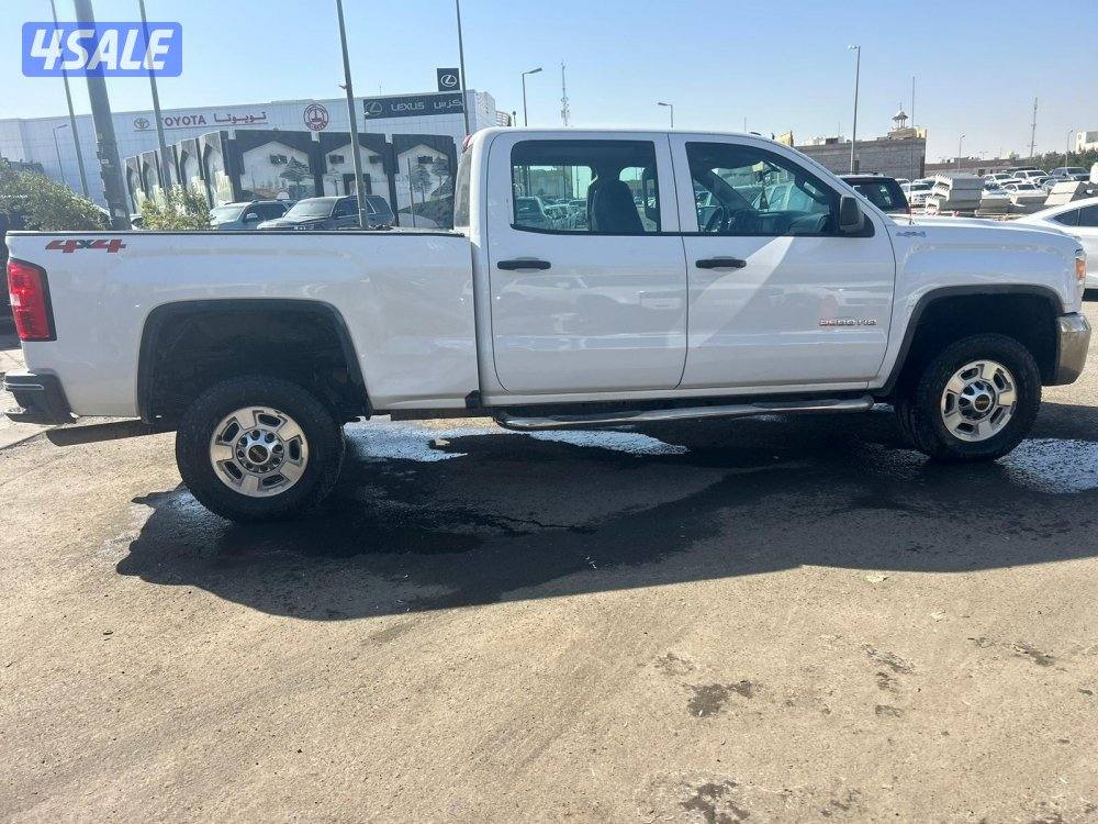 2500 HD سيرا GMC موديل 2018 ماشى 147.000 k.m وارد بهبهانى.3