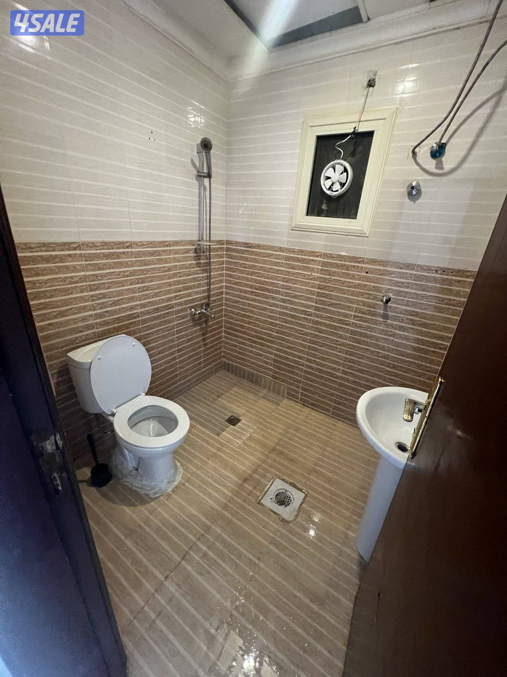 ميدان حولي شقه غرفتين وصاله استلام فوري3