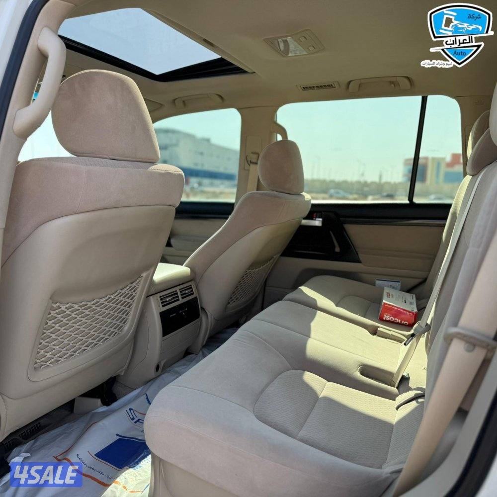 لاندكروزر GXR  20204