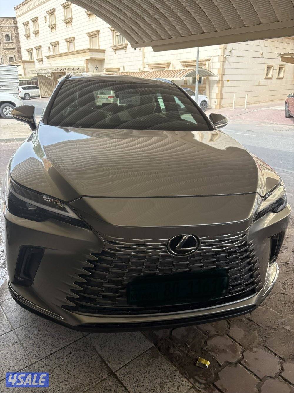 للبيع لكزس rx0