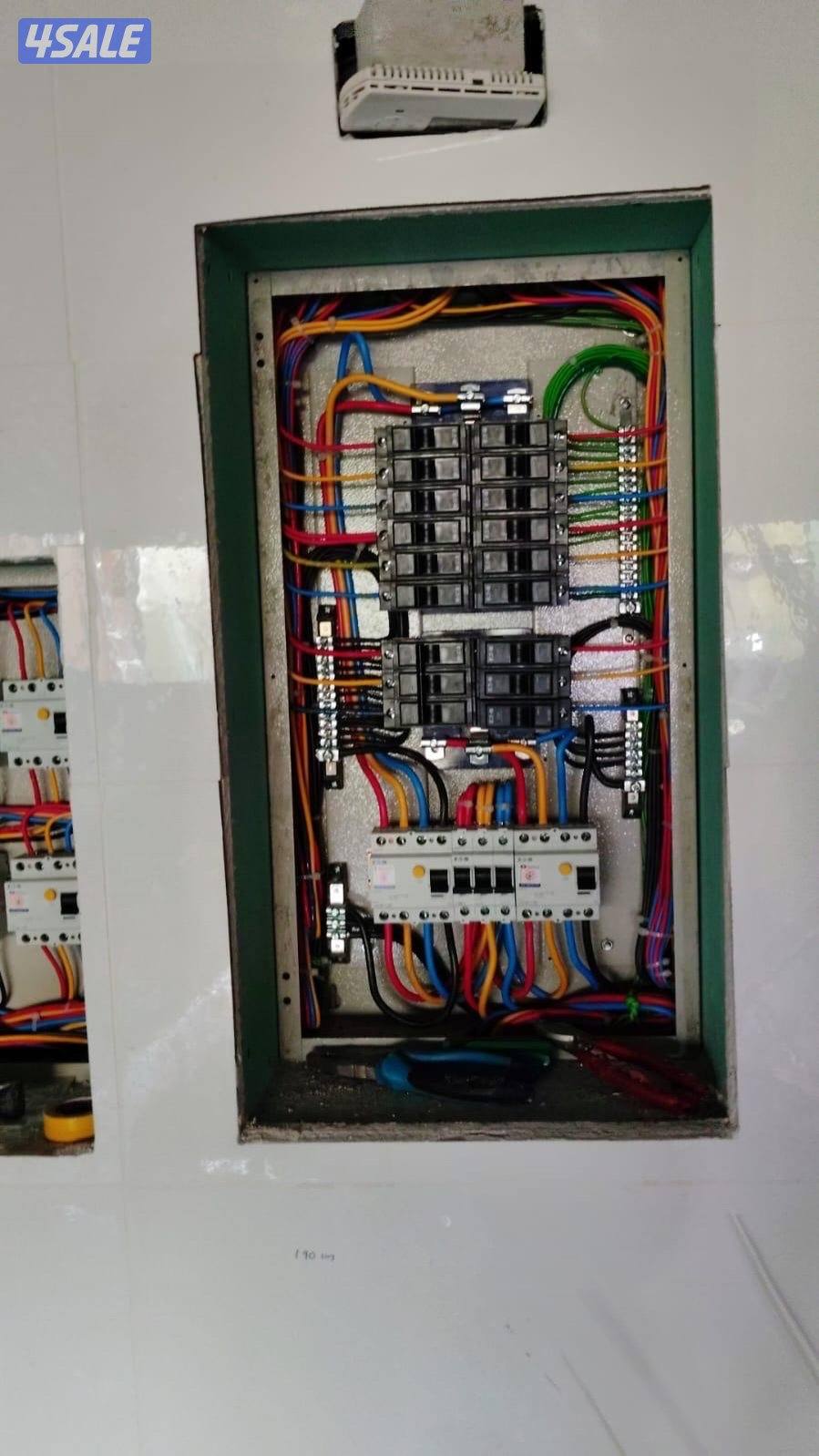 مقاول كهربائي4