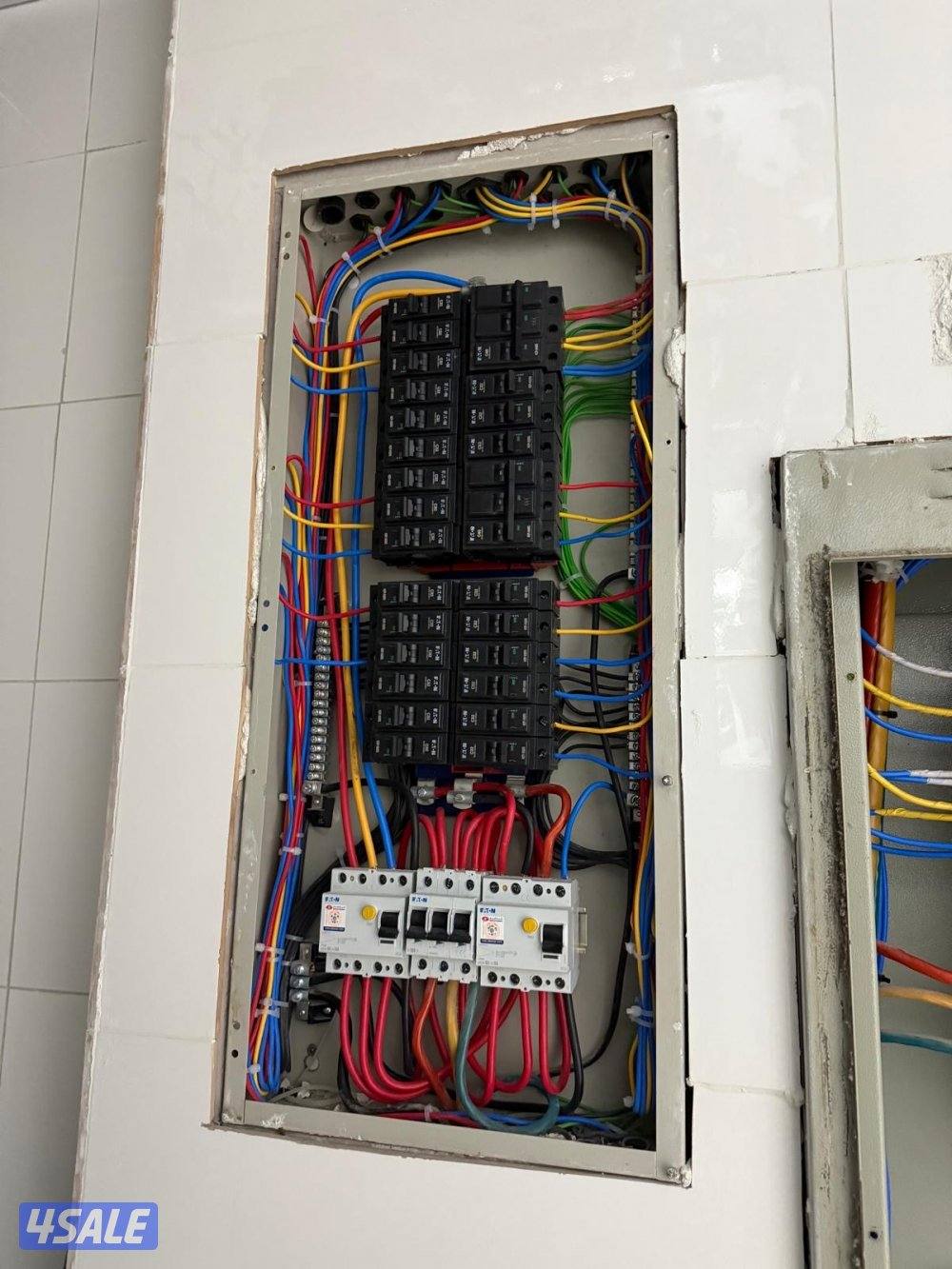 مقاول كهربائي11