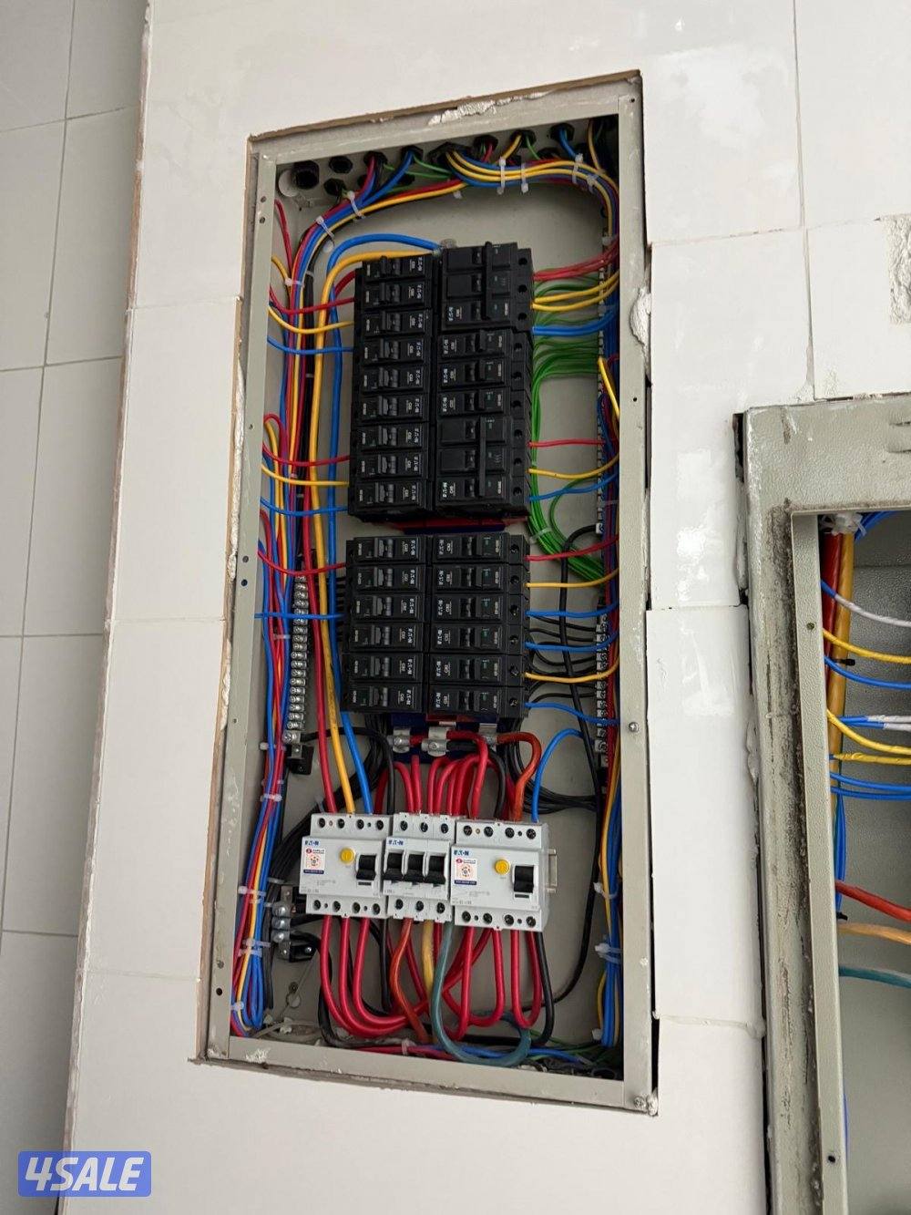 مقاول كهربائي12