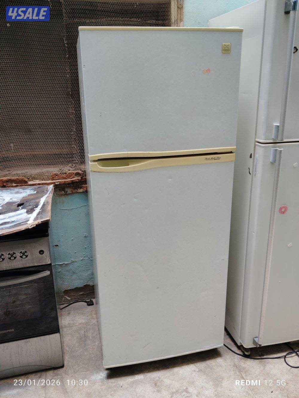 نبيع ثلاجه وا طباخ بحاله ممتازه معا التوصل5