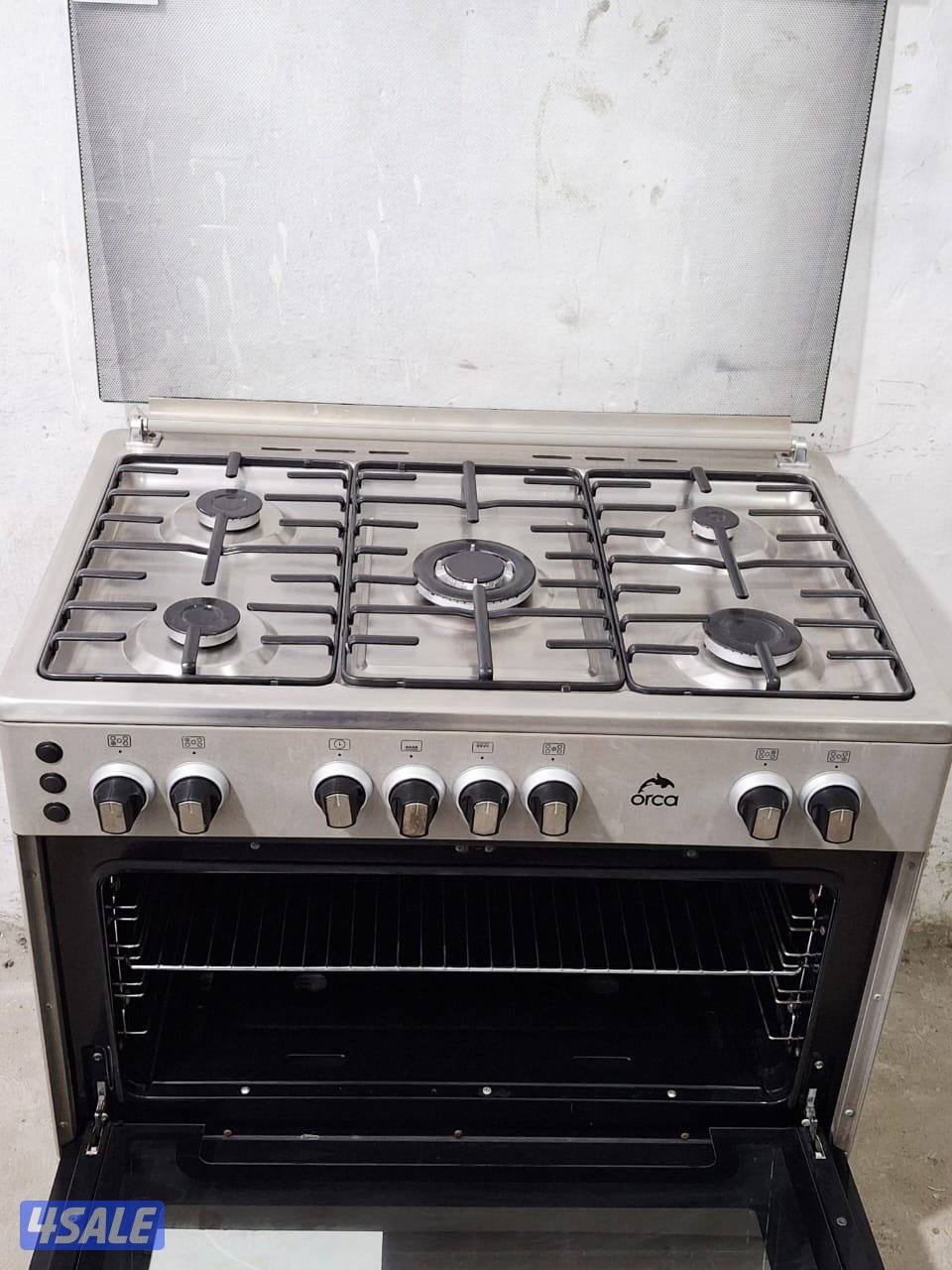 نبيع ثلاجه وا طباخ بحاله ممتازه معا التوصل6