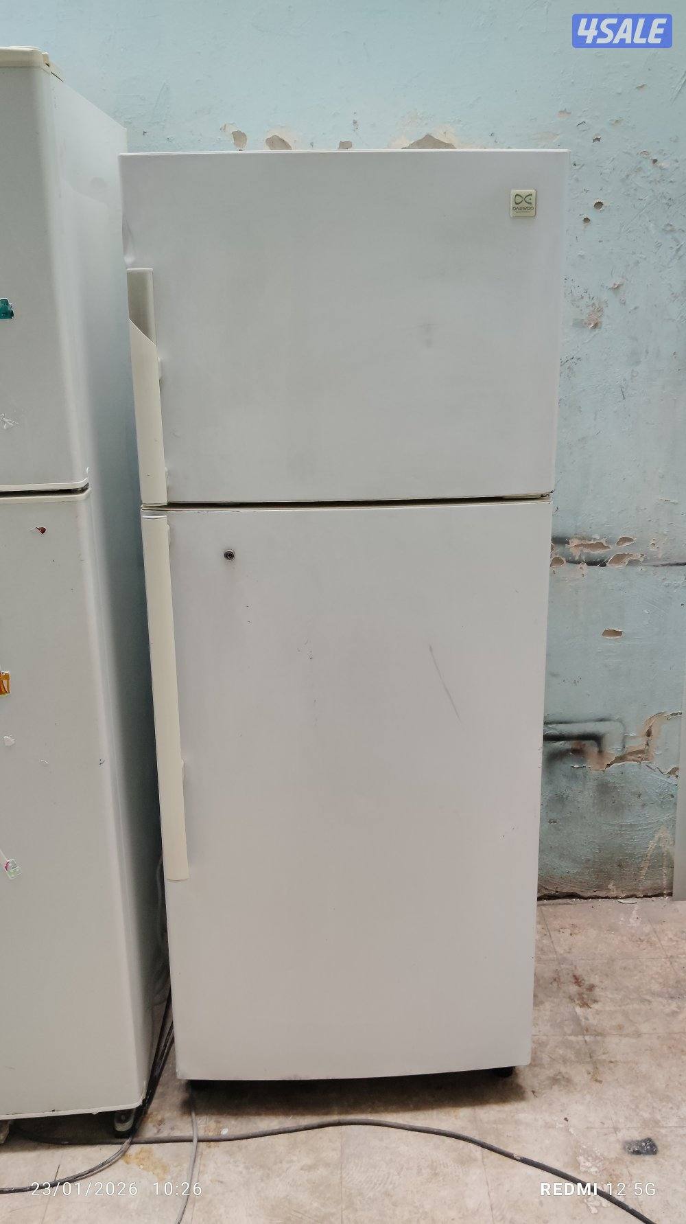 نبيع ثلاجه وا طباخ بحاله ممتازه معا التوصل8