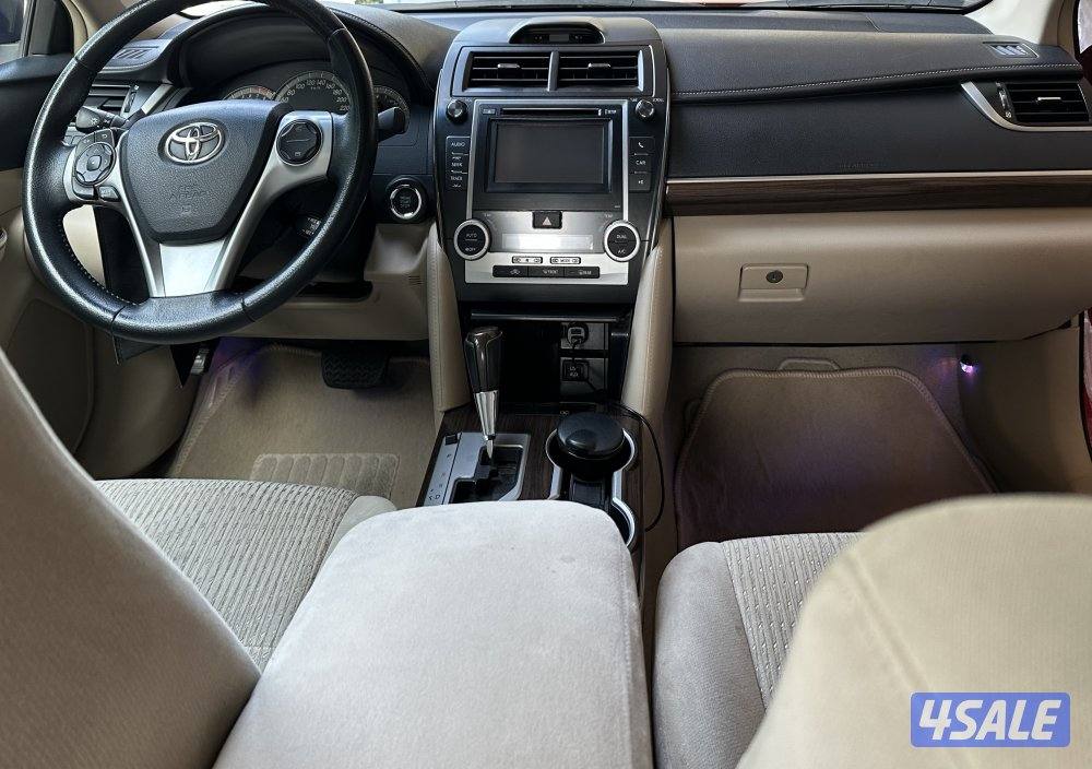 للبيع كامري GLX موديل 2014 عداد 99200 KM قابل للزياده اللون عنابي4
