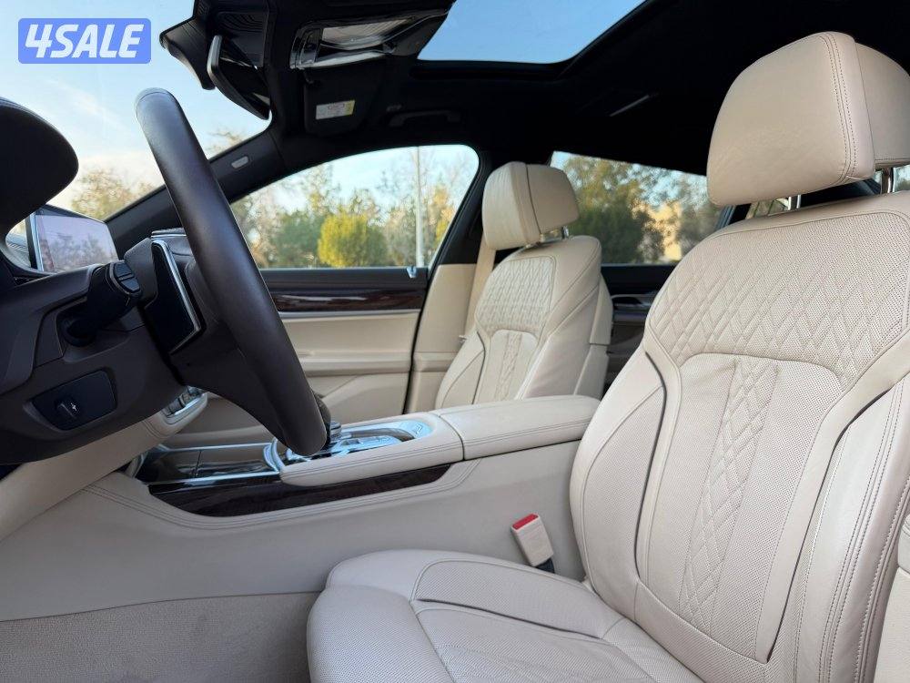 للبيع BMW 740LI موديل 2020 وارد الغانم6