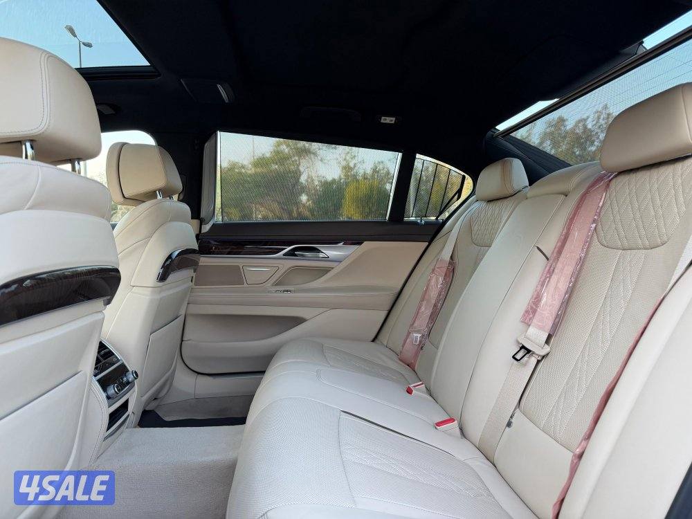 للبيع BMW 740LI موديل 2020 وارد الغانم14